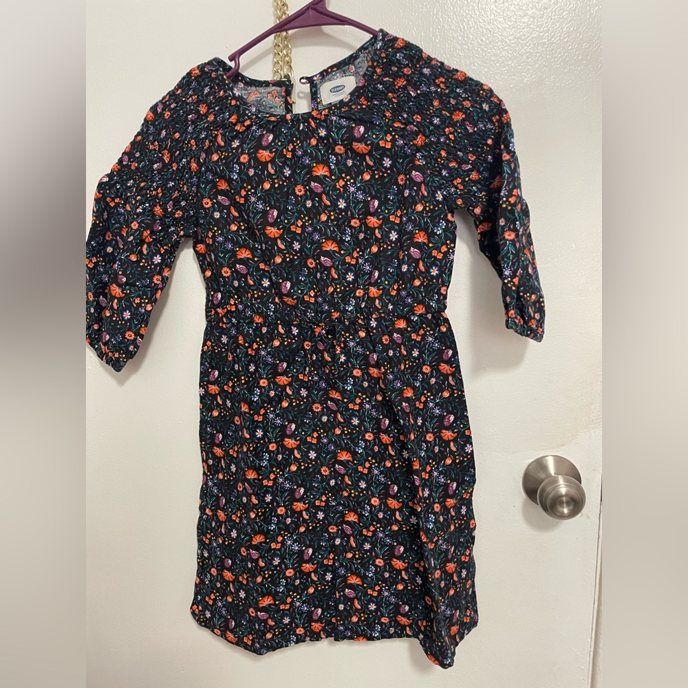 Old Navy Kids Dress - Black and Red Floral